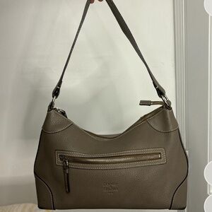 Dooney & Bourke Forest Green Gray
Pebbled Leather Handbag
